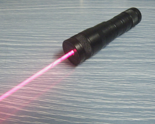 100mw~250mw 660nm Red laser Water-proof & Focusable - Click Image to Close